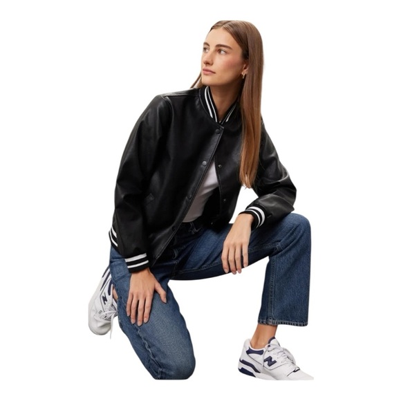 Slate & Willow Varsity Bomber Jacket in Black Faux Leather Size Small - Picture 5 of 11